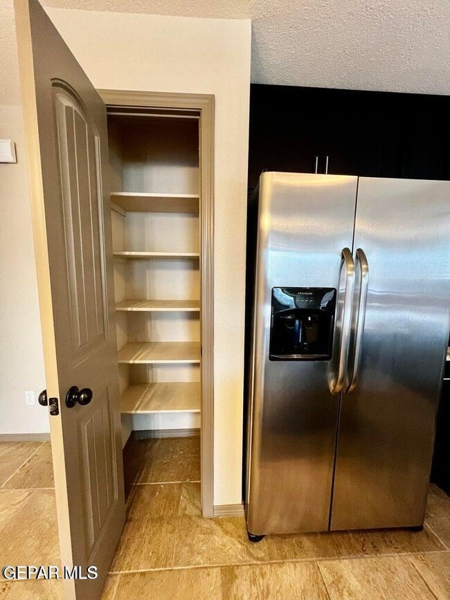 Building Photo - 12777 Tre Maximiliano Ave