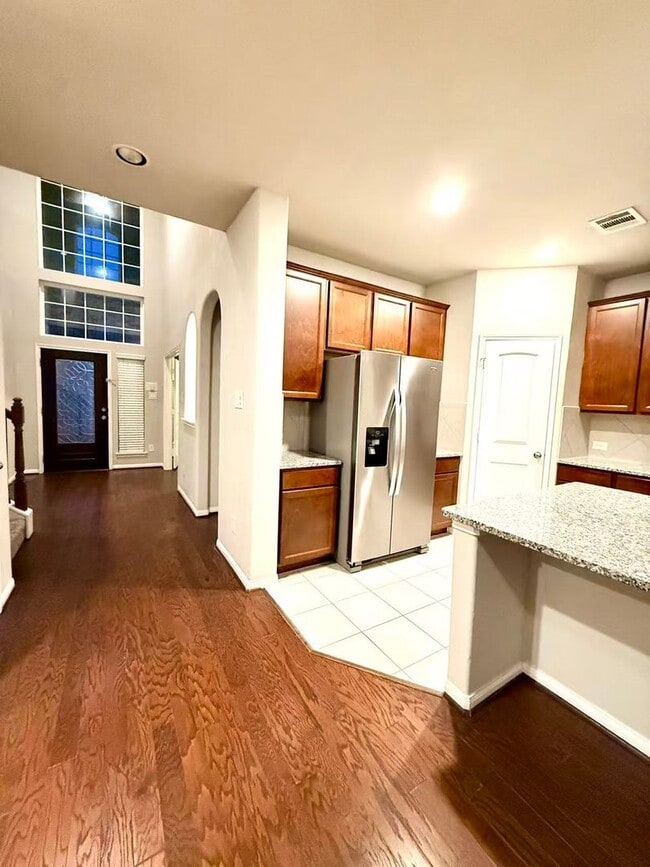 Building Photo - Private docking and lake view in Katy near major highway!