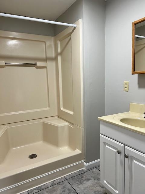 Building Photo - 9970 Knollwood Ridge Dr