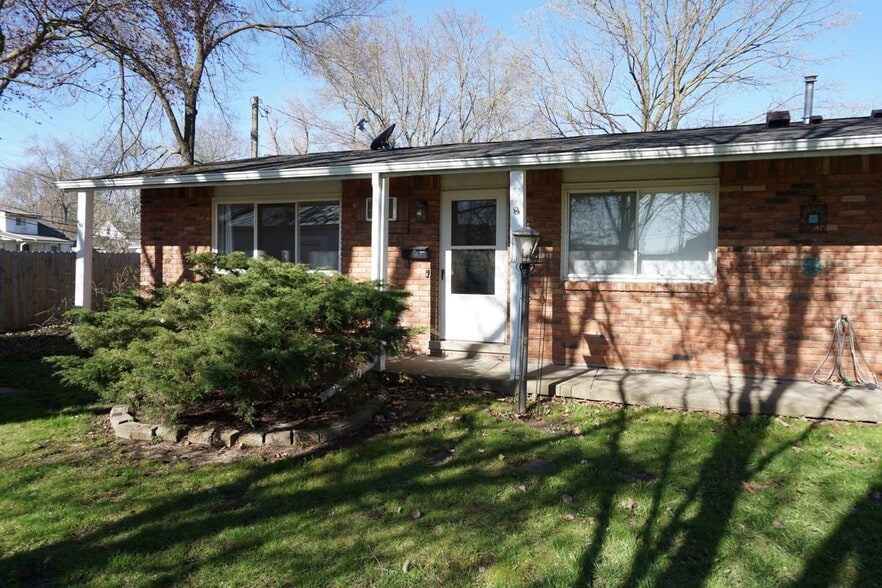 Building Photo - 314 Fairgrove St