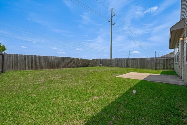 Building Photo - 20718 Bandrock Terrace