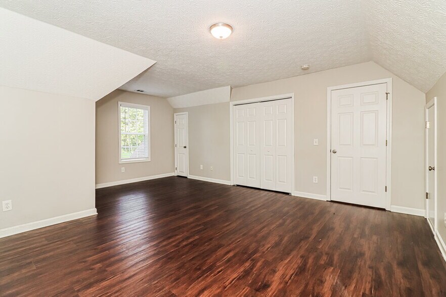Building Photo - 201 Brick Mill Dr