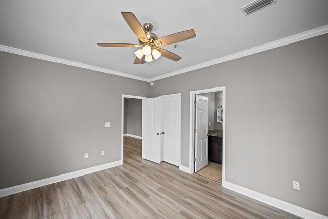 Building Photo - 2BR/2BA Townhome in Gulf Shores