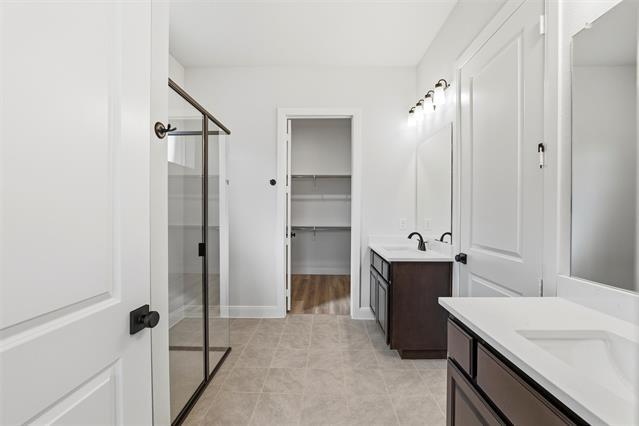 Building Photo - 16932 Leatherflower Blvd