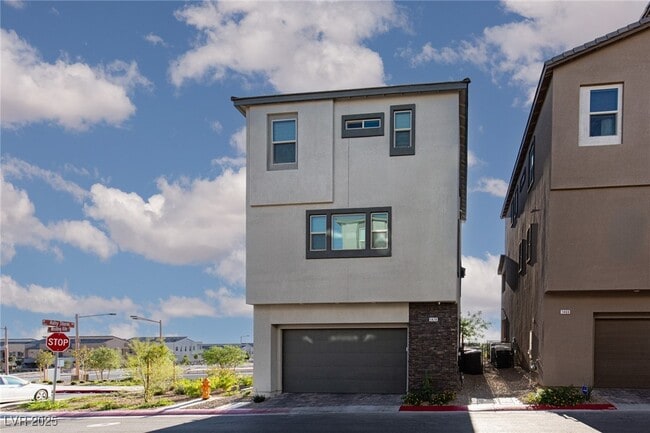 Building Photo - 1474 Whistling Kite St