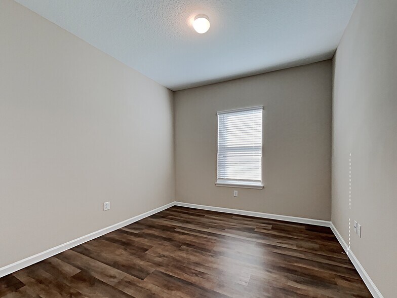 Building Photo - 123 Edge Pk Trl