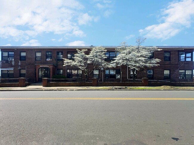 Building Photo - 185 Palisade Ave