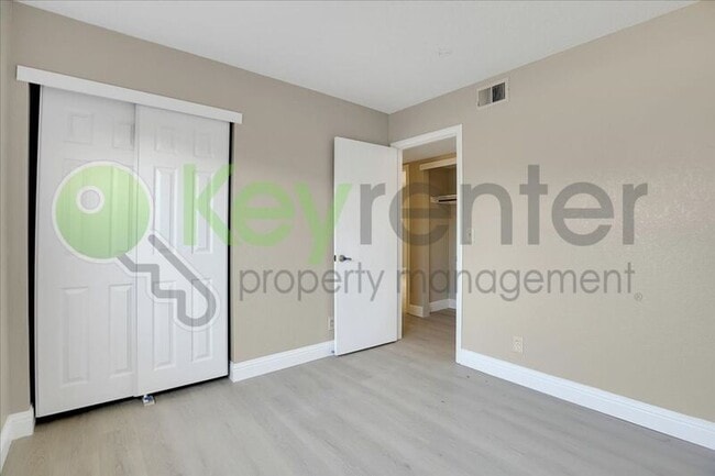 Building Photo - 3901 Senate Ave