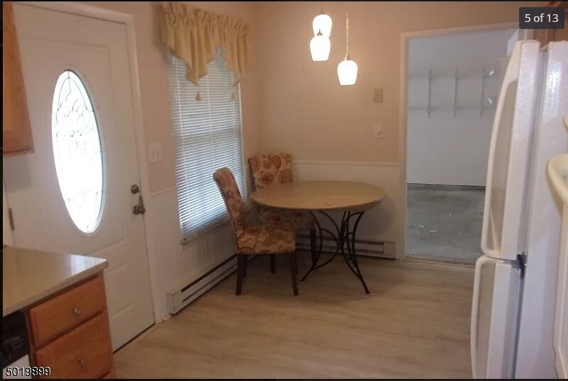 Eat in Kitchen - 865A Inverness Ct