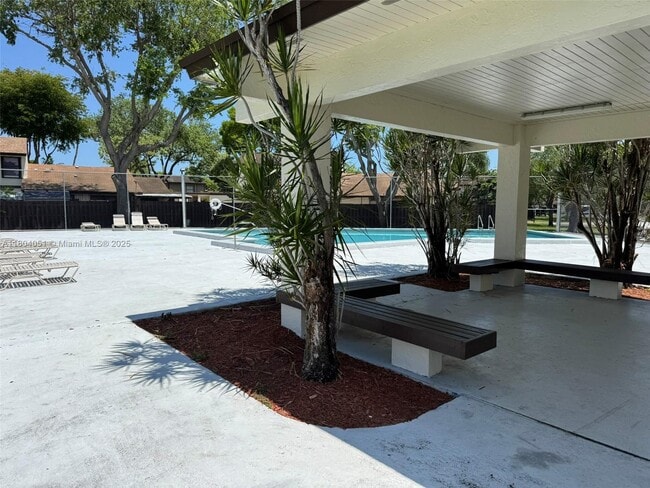 Building Photo - 12721 SW 68th Terrace