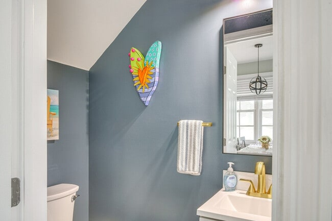 Building Photo - 28 Merganser Ln