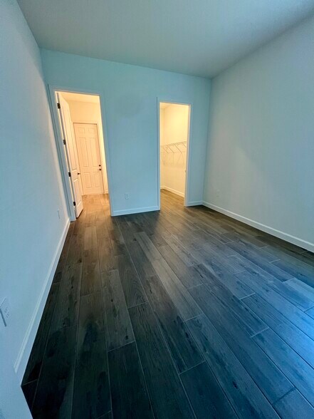 Guest Bedroom 2 - 8006 Lakes Edge Ln