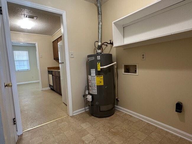 Building Photo - ~4613 Renee St