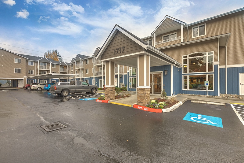 Come in and Say Hi - Vintage at Bremerton