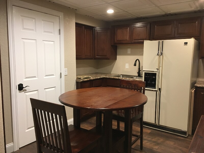 Building Photo - 156 Falcon Cir