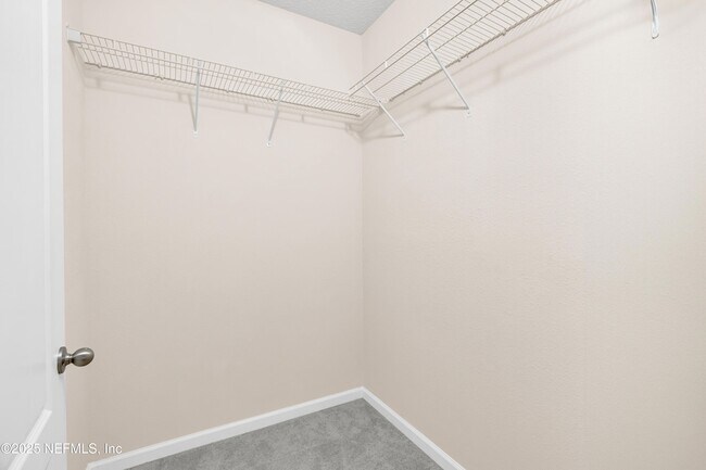 Building Photo - 4931 Key Lime Dr