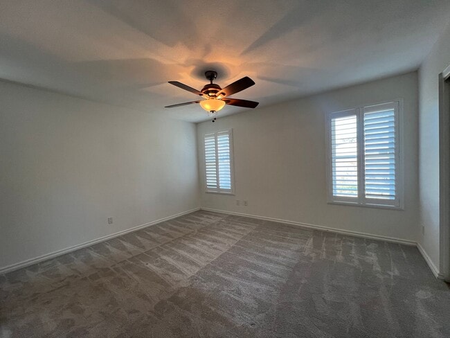 Building Photo - Location Location Location