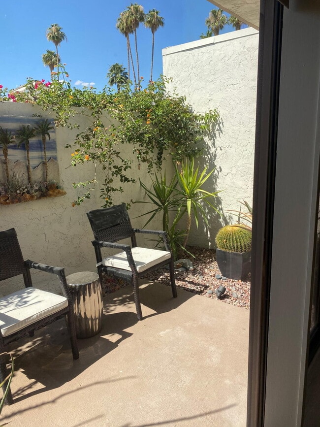 Building Photo - 72760 Mesquite Ct