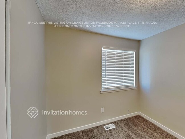 Building Photo - 3570 E 122nd Ave