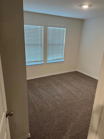 Building Photo - 2936 Lawson Dr