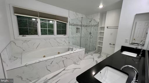 Building Photo - 6628 Byrns Pl