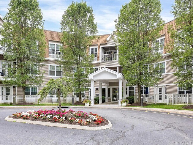 Primary Photo - 110 Sutton Dr