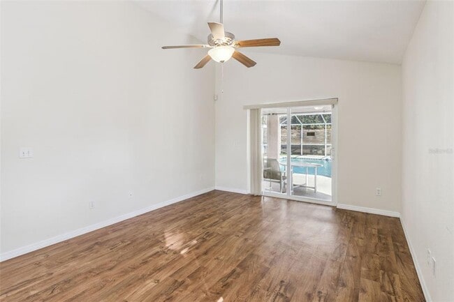 Building Photo - 166 Greeley Loop