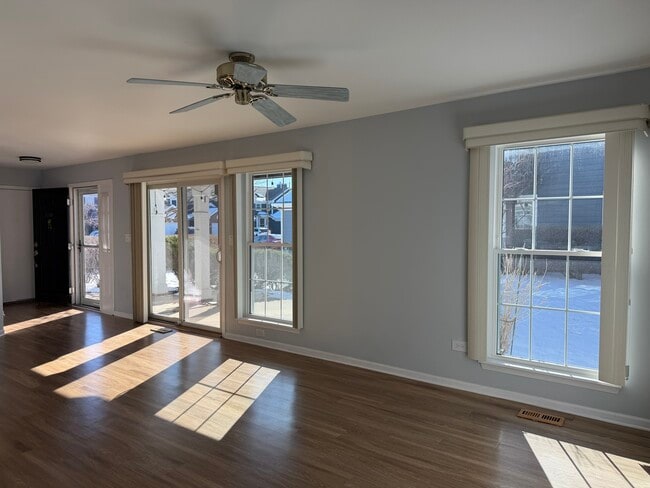 Building Photo - 1162 Harbor Ct