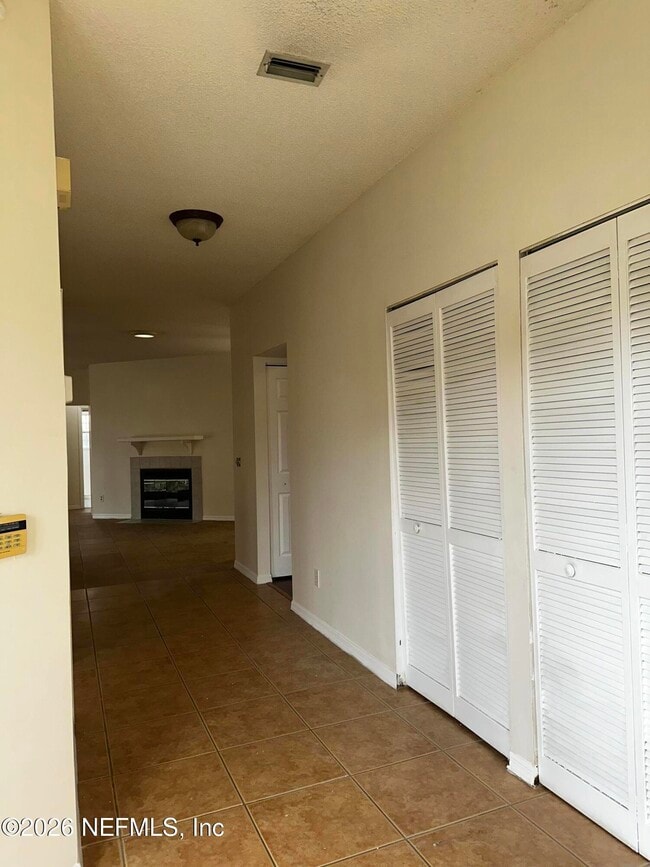Building Photo - 6160 Chambore Ct