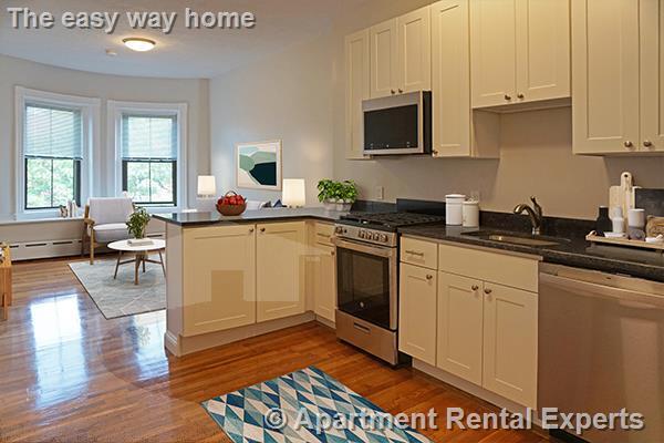 Building Photo - 114 Willow St