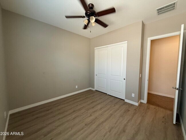 Building Photo - 4045 S Camellia Dr