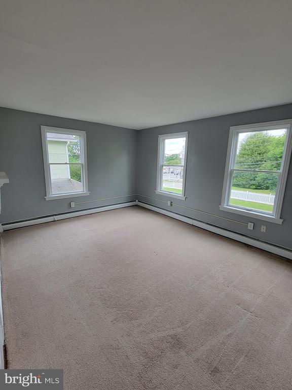 Building Photo - 305 Brower Ave