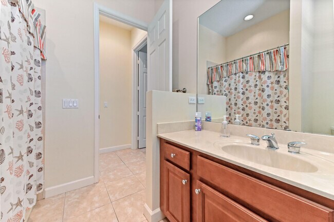 Building Photo - 9220 Short Chip Cir