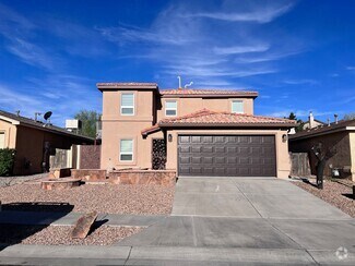 Building Photo - Wonderful remodeled 4 bedroom, 3 bathroom ...