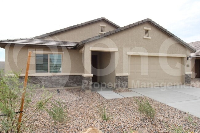 Primary Photo - 1555 E Strople Dr