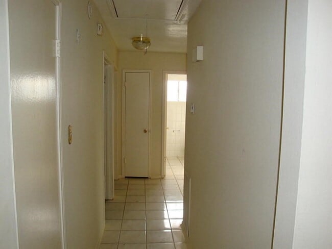 Building Photo - 6806 Caddo Lake Ln