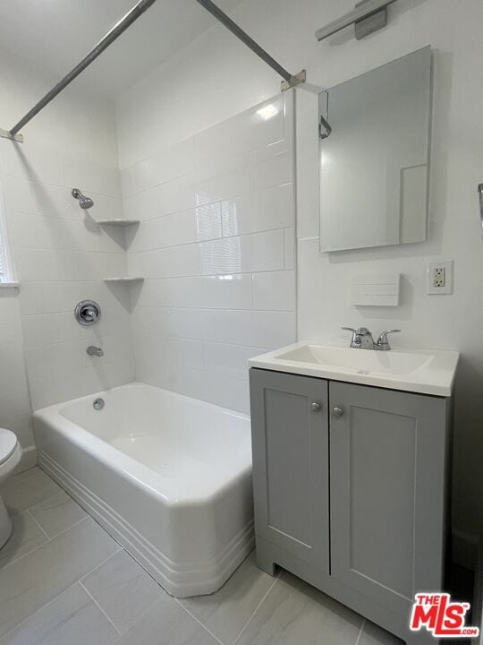 Building Photo - 10812 S Manhattan Pl