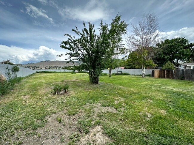 Building Photo - 4831 Frieda Ave