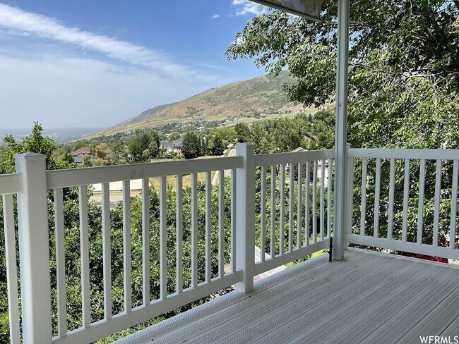 Building Photo - 4100 Sqft Gorgeous Home with Amazing Temple and Valley Views