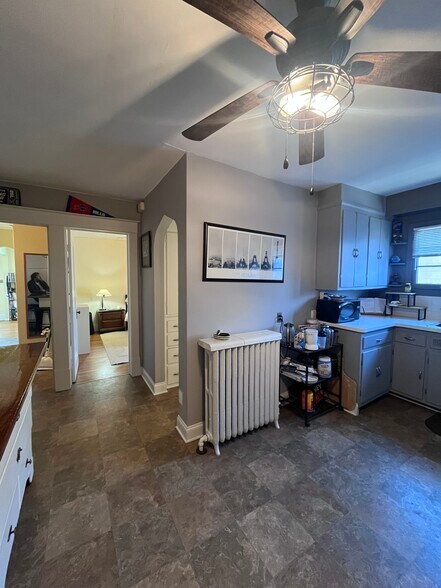 Building Photo - 763 Columbus Pky