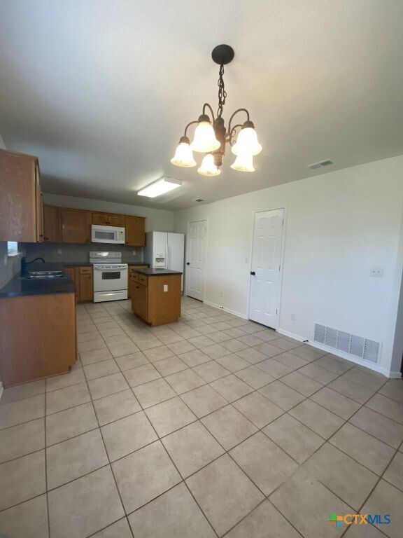 Building Photo - 4902 Slate Ct