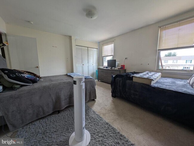 Building Photo - 6341 Musket Ct