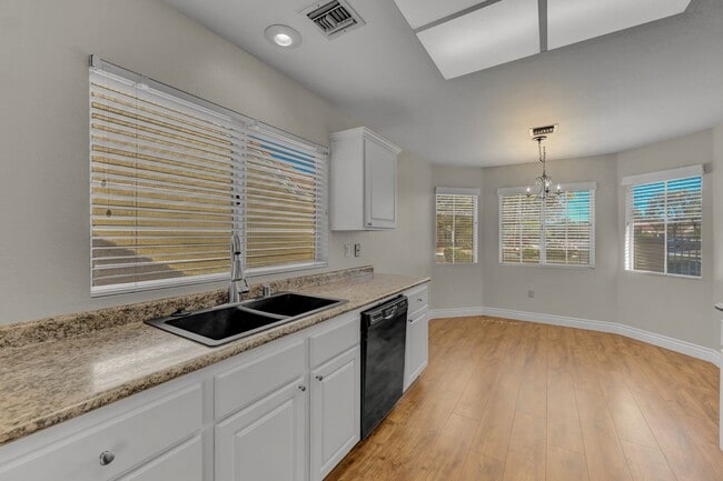 Building Photo - 55+ Age Restricted Sun City Summerlin! 2 BED + 2 BATH + 2 CAR GARAGE!