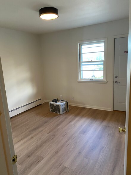 Bedroom 3 - 314 E Main St