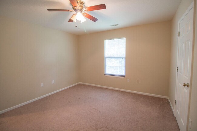 Building Photo - 5307 E Trikalla Dr