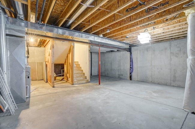 Building Photo - $1,795 - 2 bed/2.5 bath Townhome with new ...