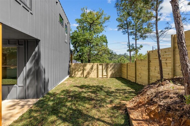 Building Photo - 103 Kaena Ln