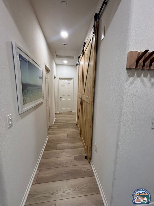 Building Photo - 2512 Vista Del Mar Ln