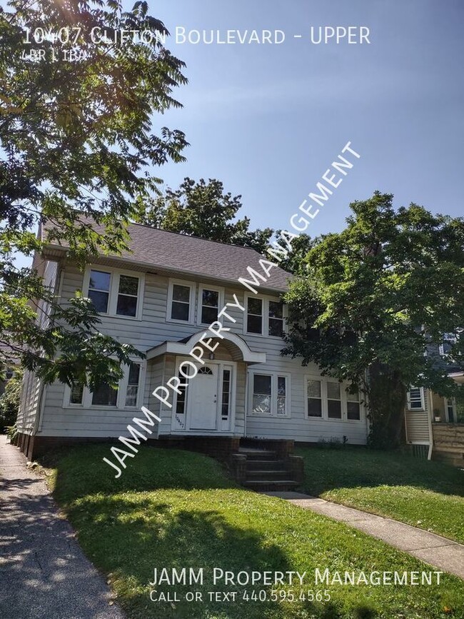 Primary Photo - Edgewater 4 Bed Duplex!