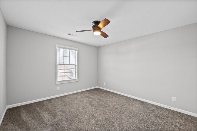 Building Photo - 1378 Dan Brown Dr